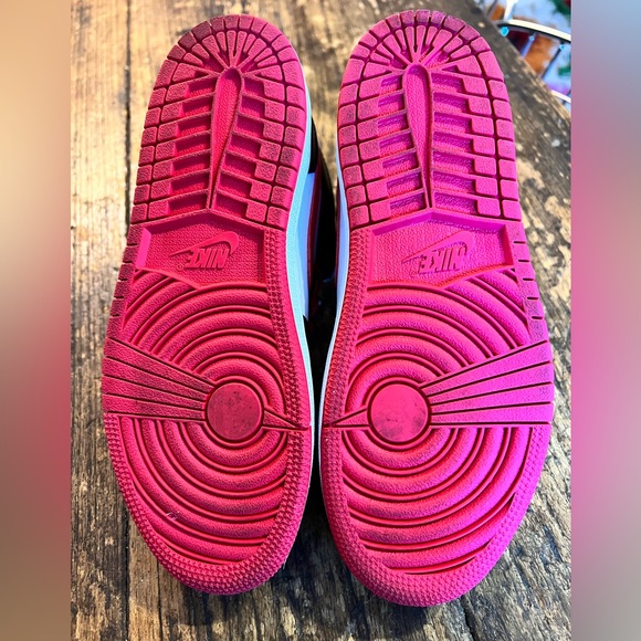 Nike Air Jordan 1 mid PS “White/Very Berry “ Kids Sneakers size 3Y - Picture 9 of 10